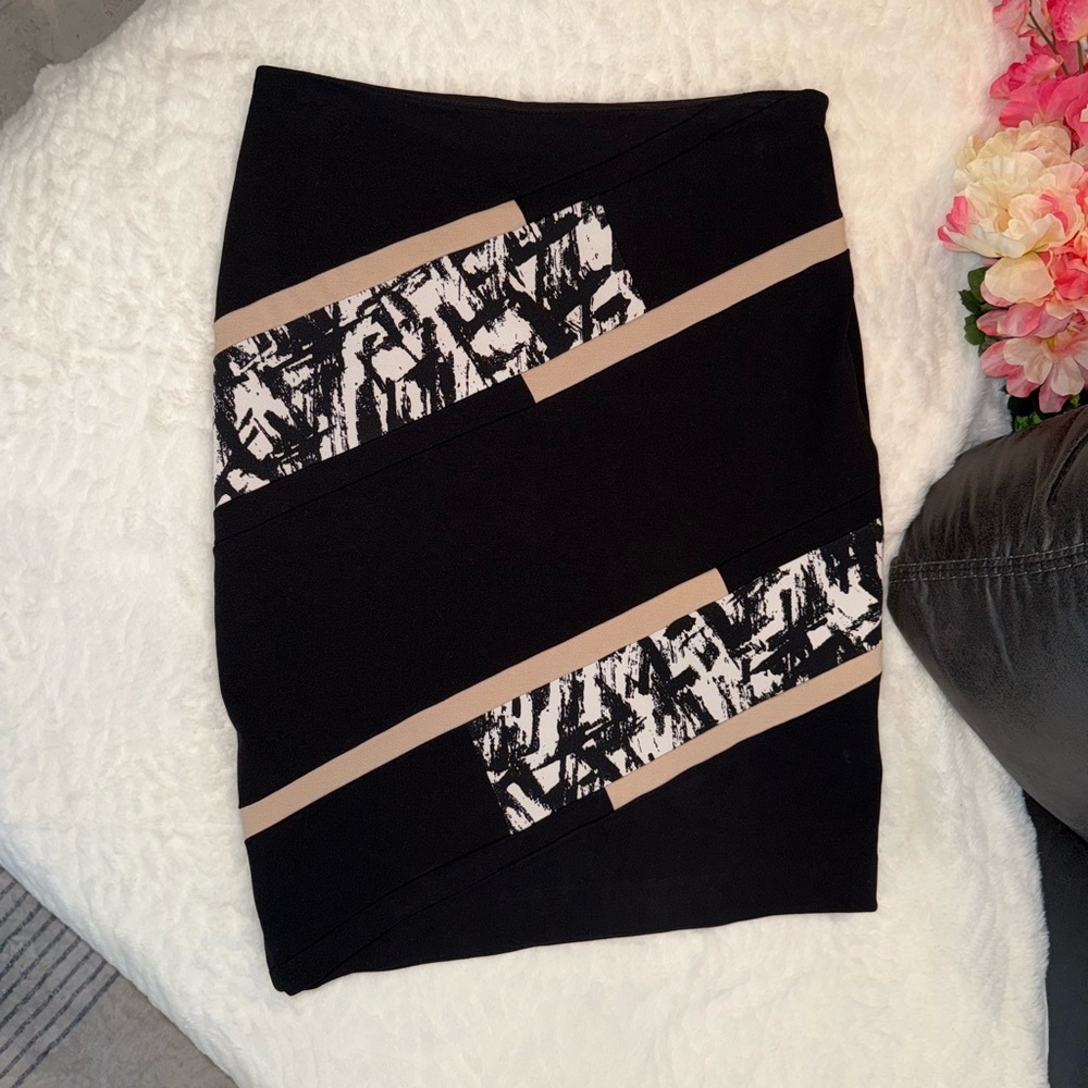 2 x 20$ White House Black Market Asymmetrical Mini Pencil Skirt Size 2